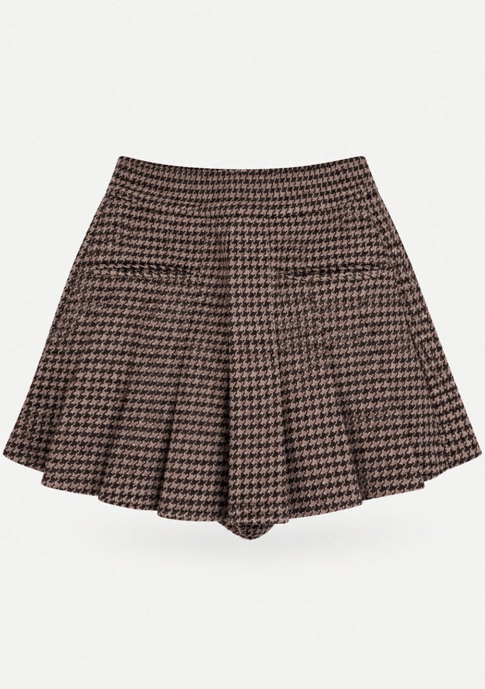 MAEHILL brown and black houndstooth pleated mini skort with a high-rise waist and A-line silhouette.
